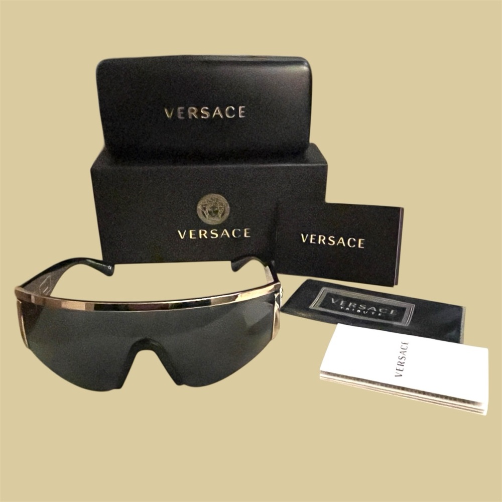 Versace Medusa Shield Tributes  w Limo Tint Lenses and Glossy Black-Out Frames